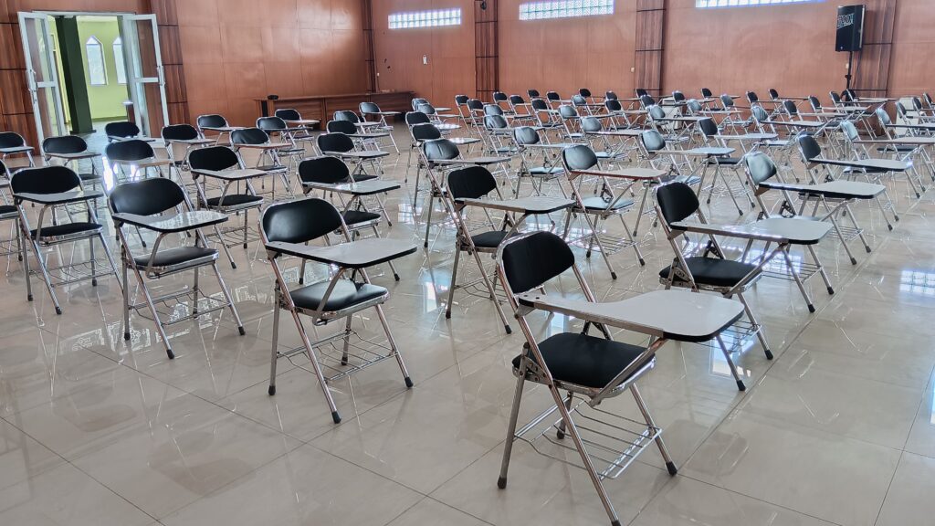 Sewa Kursi Kuliah Bekasi - Siap Kirim Jabodetabek