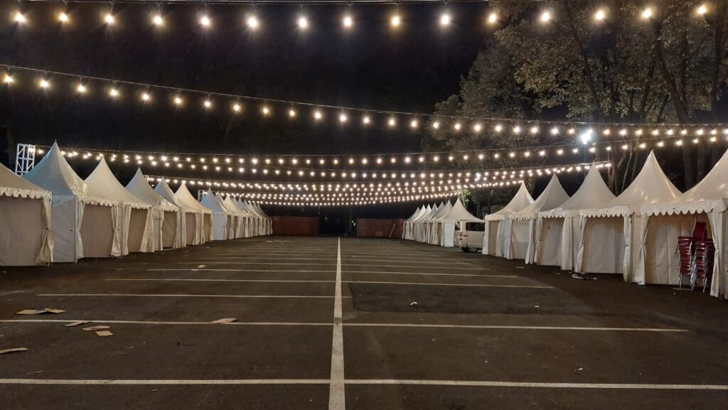 Sewa Tenda Sarnavil Putih Jakarta Utara
