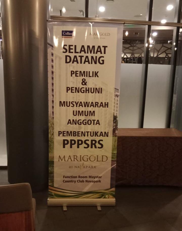 Sewa Backdrop Gate dan Roll Up Banner