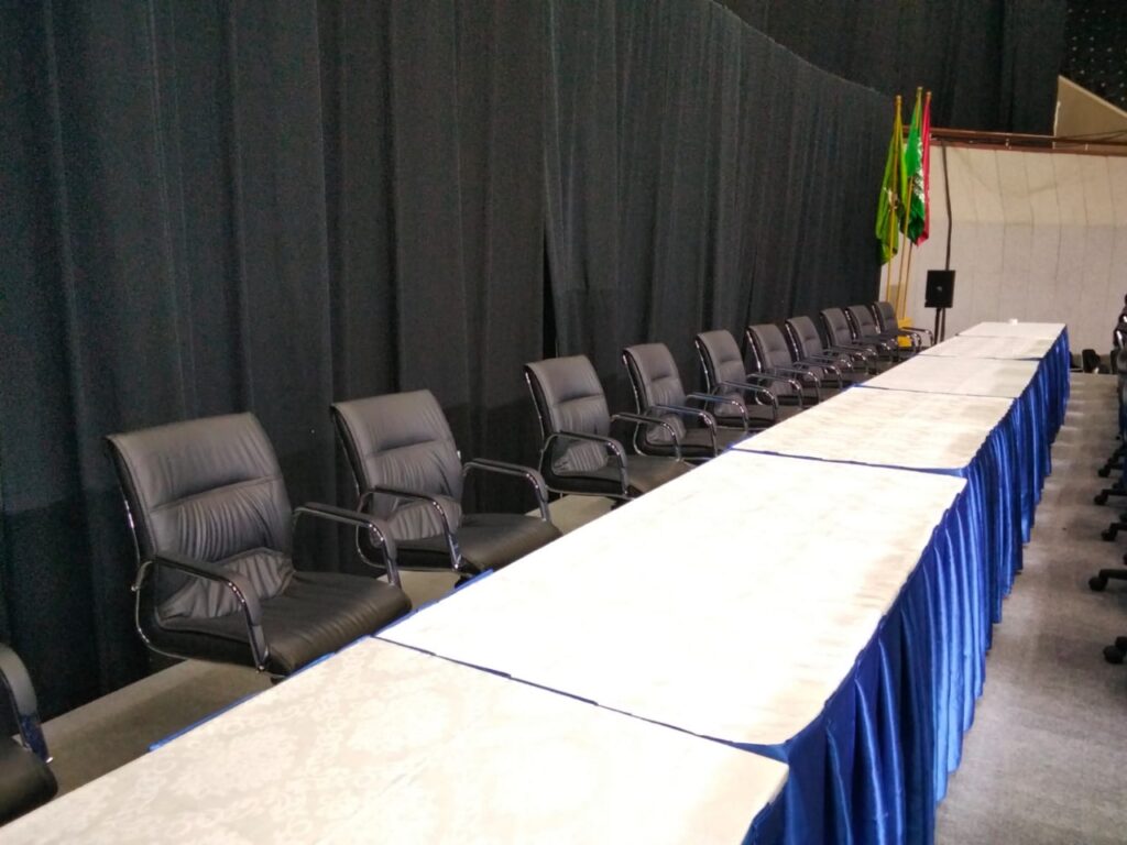 Penyewaan Kursi Direktor Roda