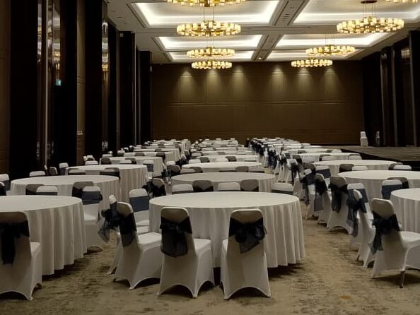 Sewa Kursi Futura Cover Stretch