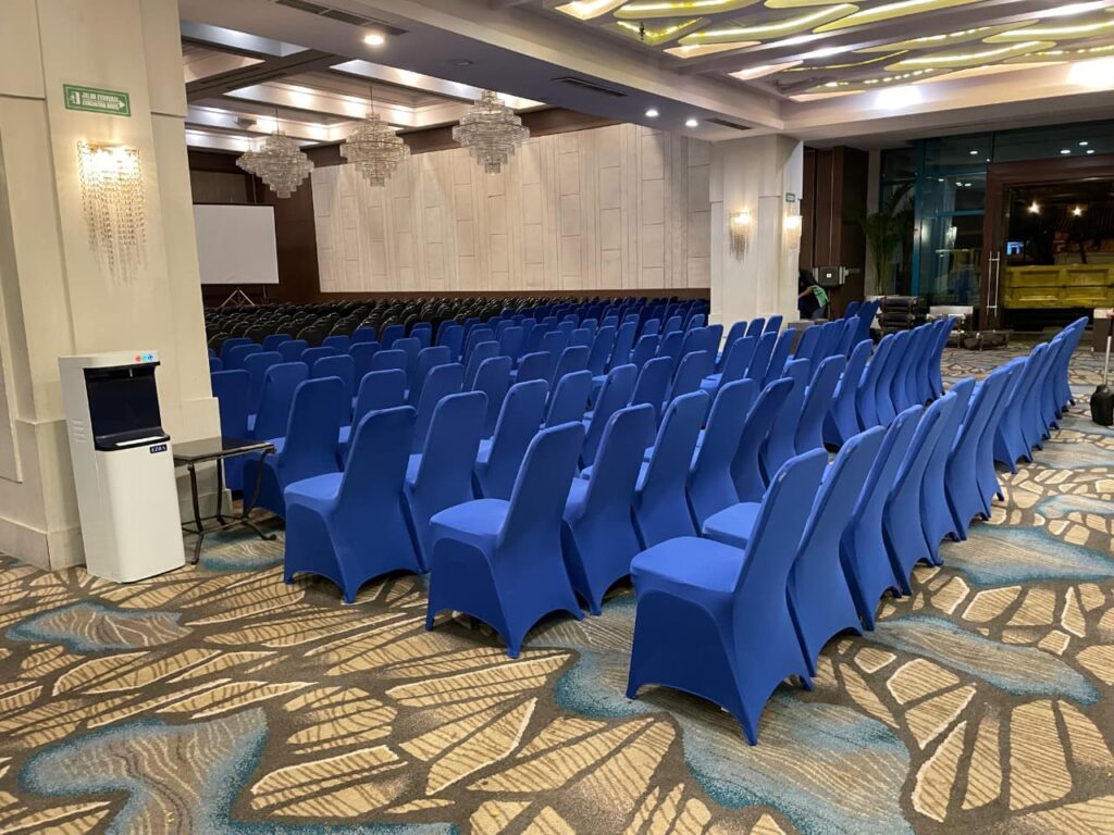 Sewa Kursi Futura Cover Biru