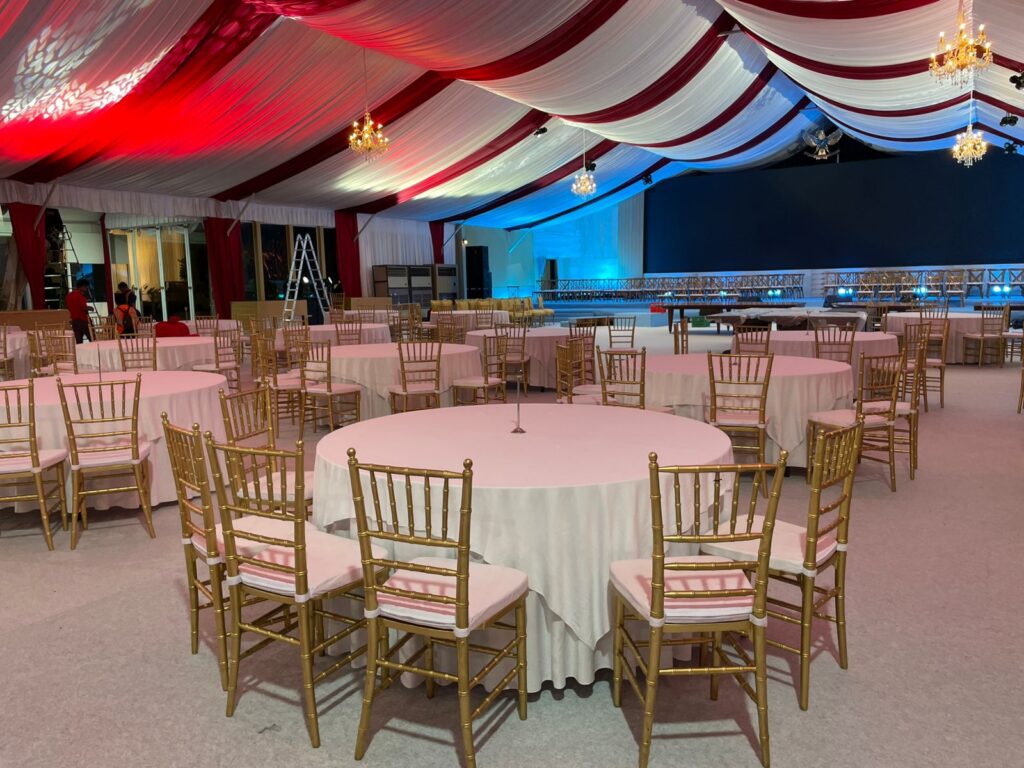 Sewa Meja Bulat Cover Tebar