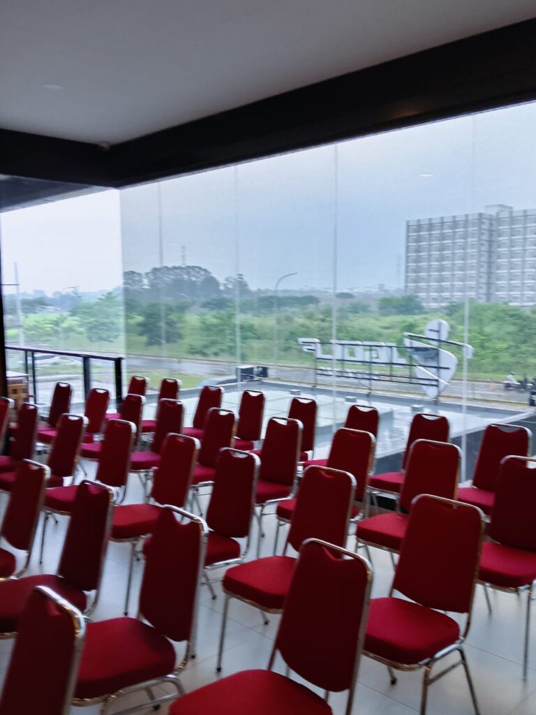 WhatsApp Image 2025-12-05 at 19.33.02_5624267e